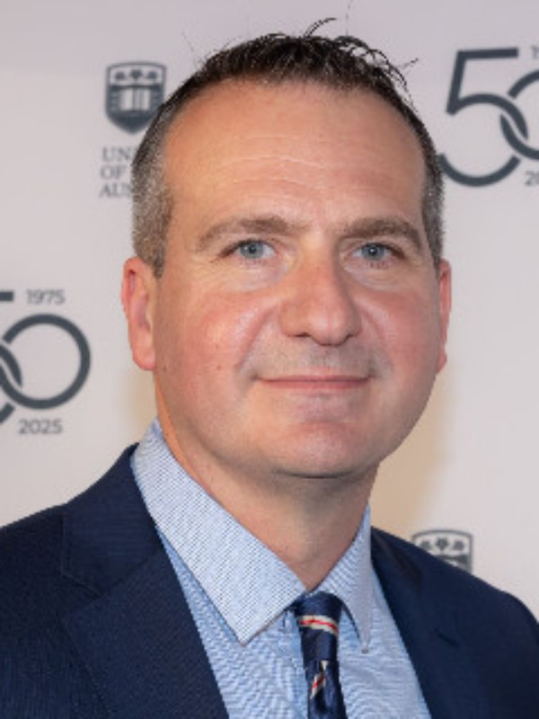 Dr. Sasha Nikolic